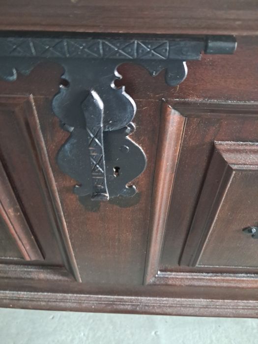 Arca ou Bau de roupa