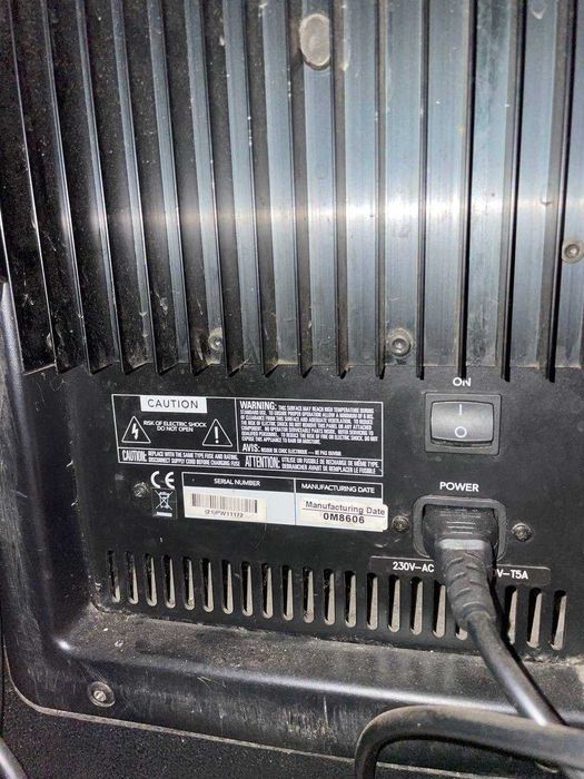 Акустична система Mackie SR1521z 400W колонки