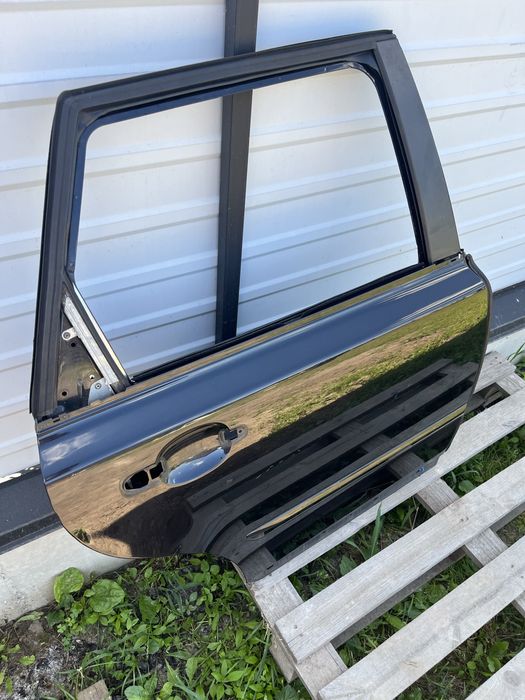 Двері (дверка) задні праві на Вольво V-50