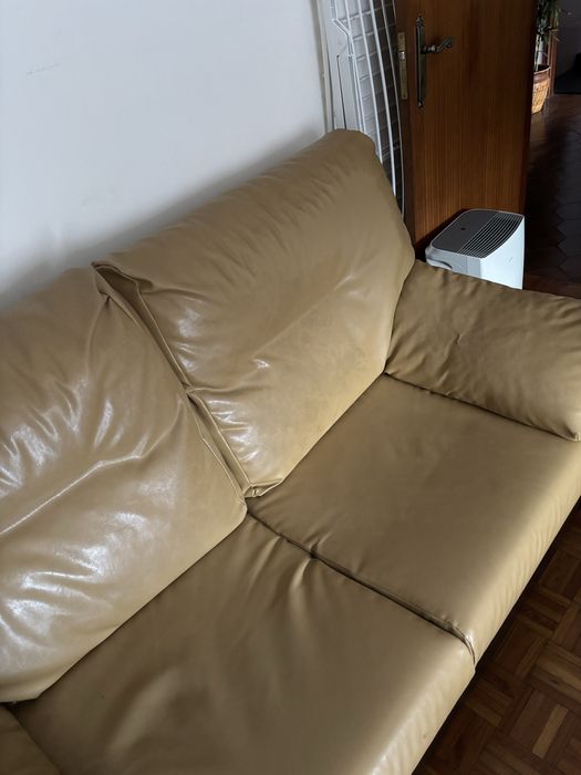 Sofa usado dois lugares (negociável)