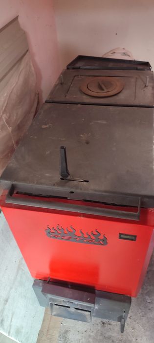 Котёл твердотопливный