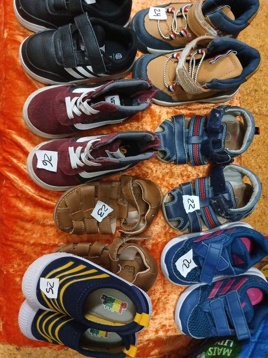 Various lots: bottle warmers, toys, shoes, baby clothes