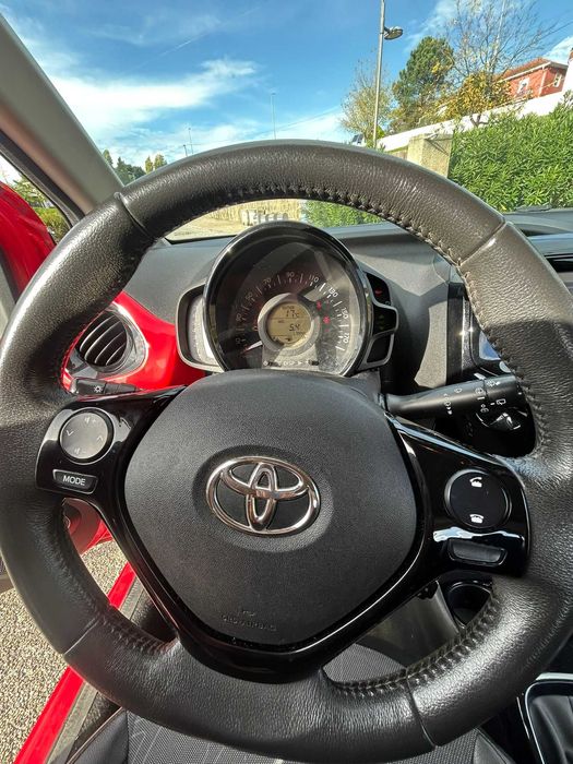 Toyota Aygo (descapotável)
