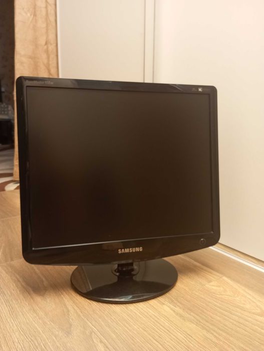 Монитор 19" Samsung Sync Master 932 bf