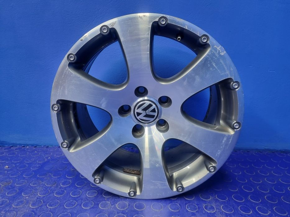 FELGA aluminiowa VOLKSWAGEN Touran 17" 8J 5x112 ET 37 57.1 Oryginał