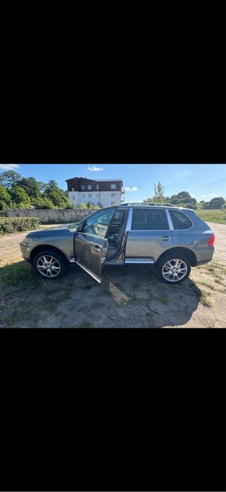 Wynajem Porsche Cayenne 1 Generacji