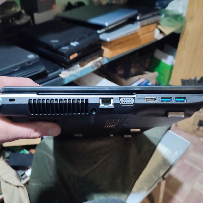 Acer Aspire v3-771g\  i7 3630Qm\ 8озу\700 хдд\GeForce GT630M- 2гб\