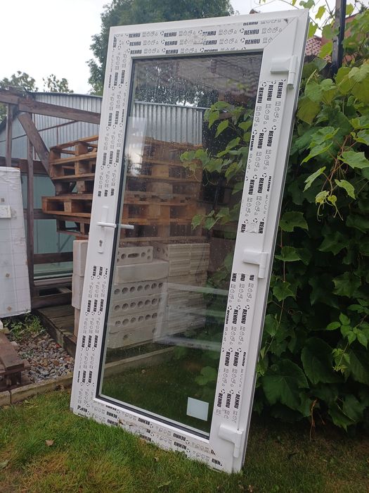 Sprzedam nowe drzwi  pcv