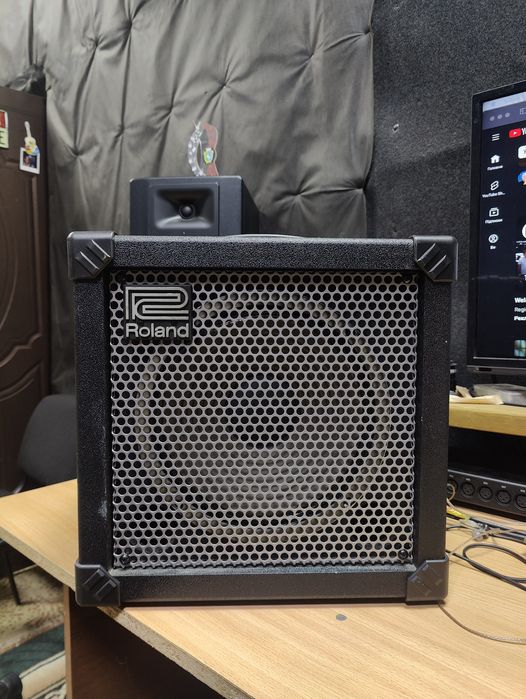 Roland Cube - 30