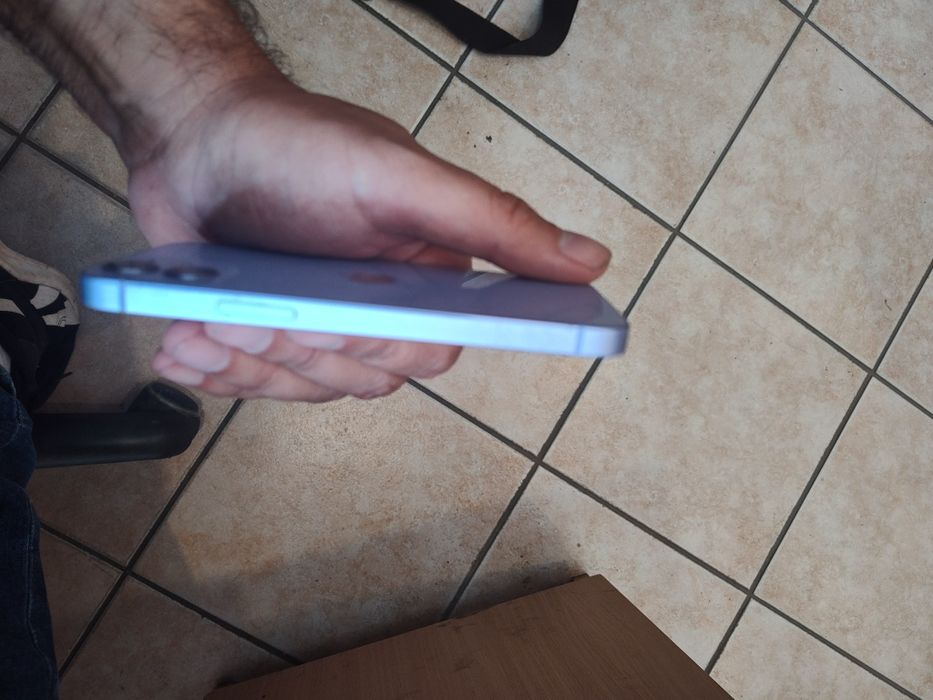 iPhone 12 mini apple