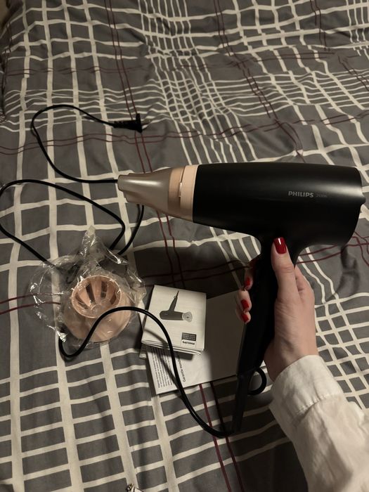 Фен PHILIPS BHD350/10 серії 3000