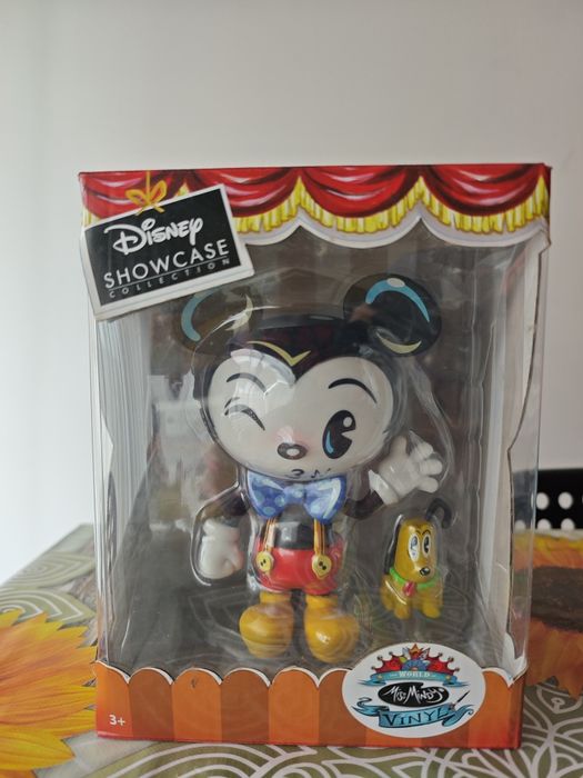 Artigos/bonecos Disney