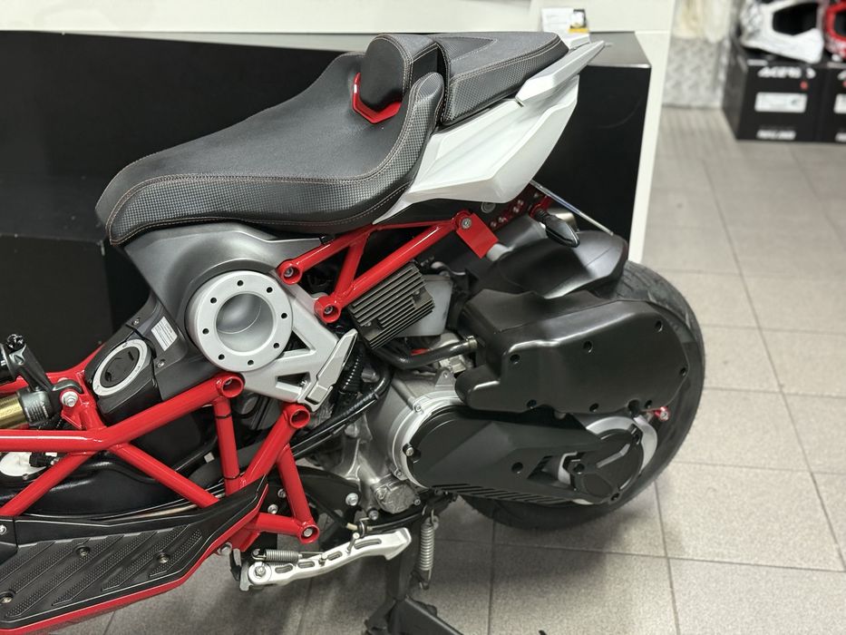 ITALJET DRAGSTER 125