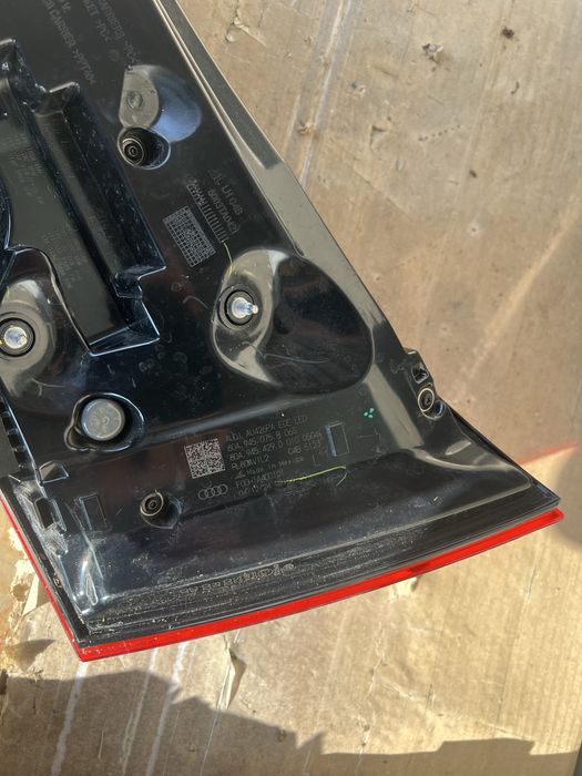 Audi Q5 80A рест до рест ЄВРОПА Динамічні ОРИГІНАЛ Стопи Оптика