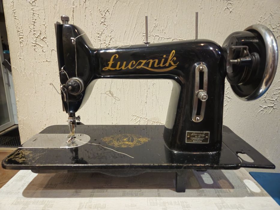 Maszyna do szycia Łucznik