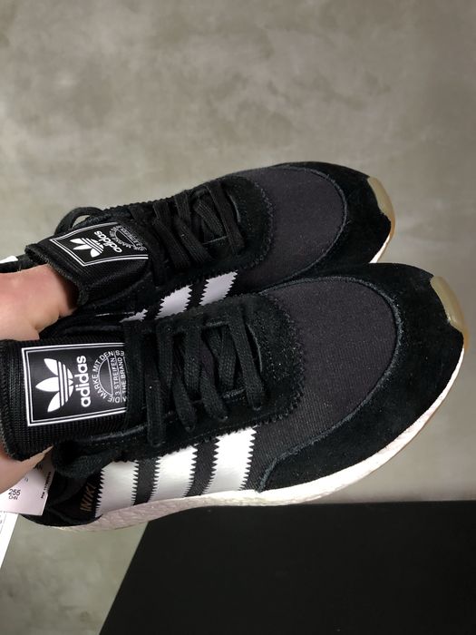 Adidas Iniki (I-5923) — 41 розмір Ідеальний баланс-стилю та комфорту