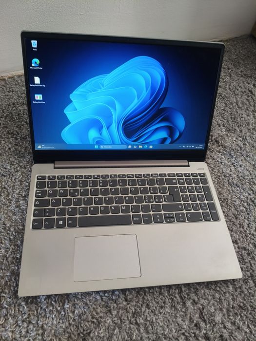 Laptop Lenovo Ideapad 330S Ryzen 8/256gb bateria 5 godzin