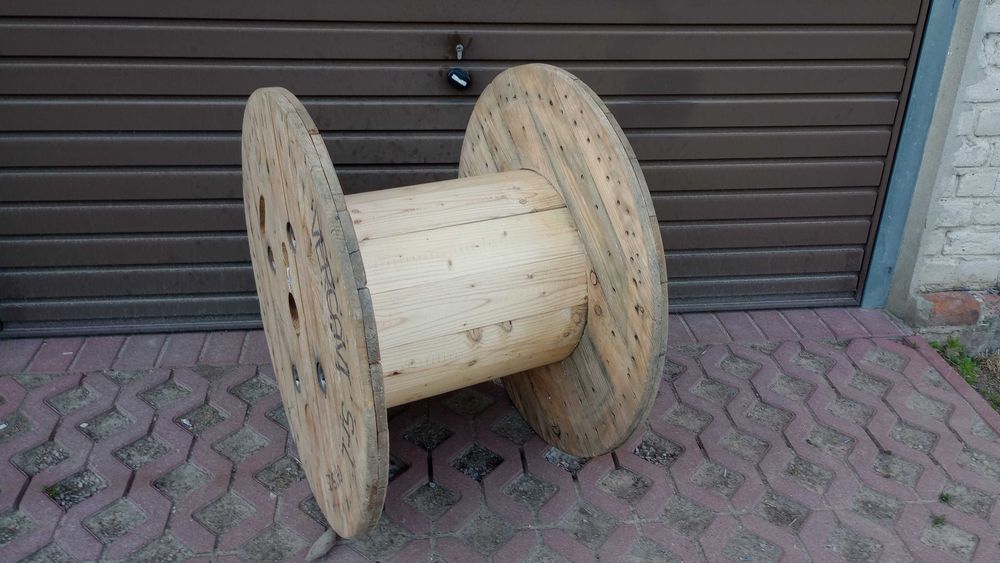 Bęben szpula kablowa - stół Grill