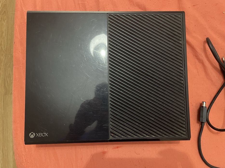 Xbox One Fat de 500 GB + Comando Original!