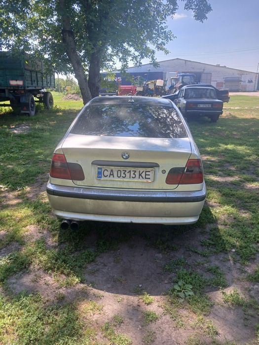 продам автомобіль бмв е46
