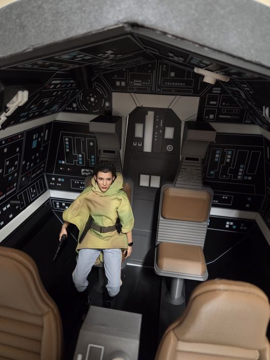 Hot toys millenium falcon cockpit 1/6 diorama