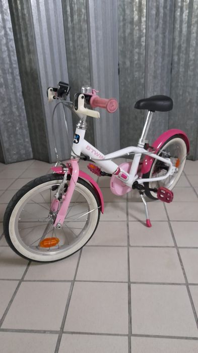 Bicicleta de criança com rodinhas