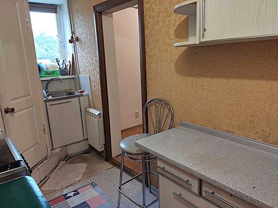 Ризовская: продам недорого 2 к квартиру с АГВ в двух шагах от центра!