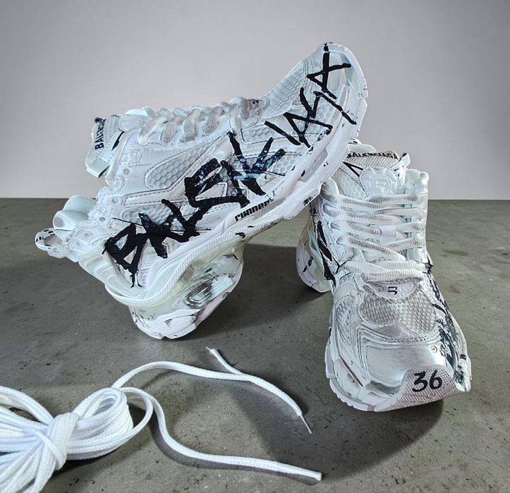 Balenciaga Runner Graffiti White 36 sneakersy
