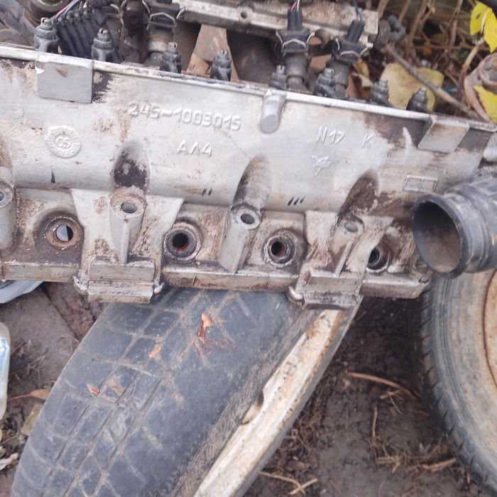 Продам головки на Славуту або таврію сенс