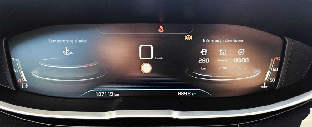 Peugeot 5008 benzyna