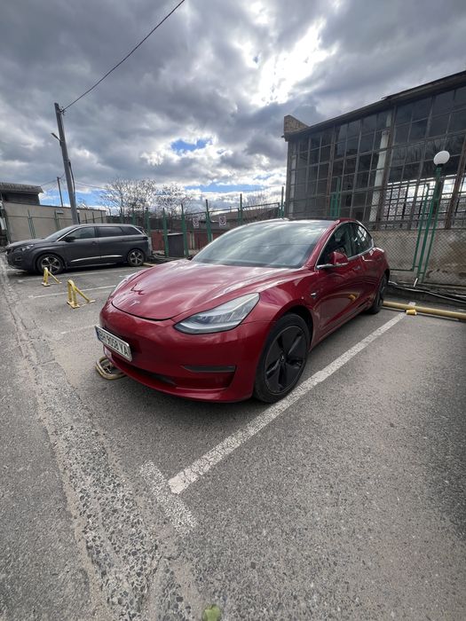 Аренда Tesla 3 ,от1143/сутки , от 7 дней в Одессе