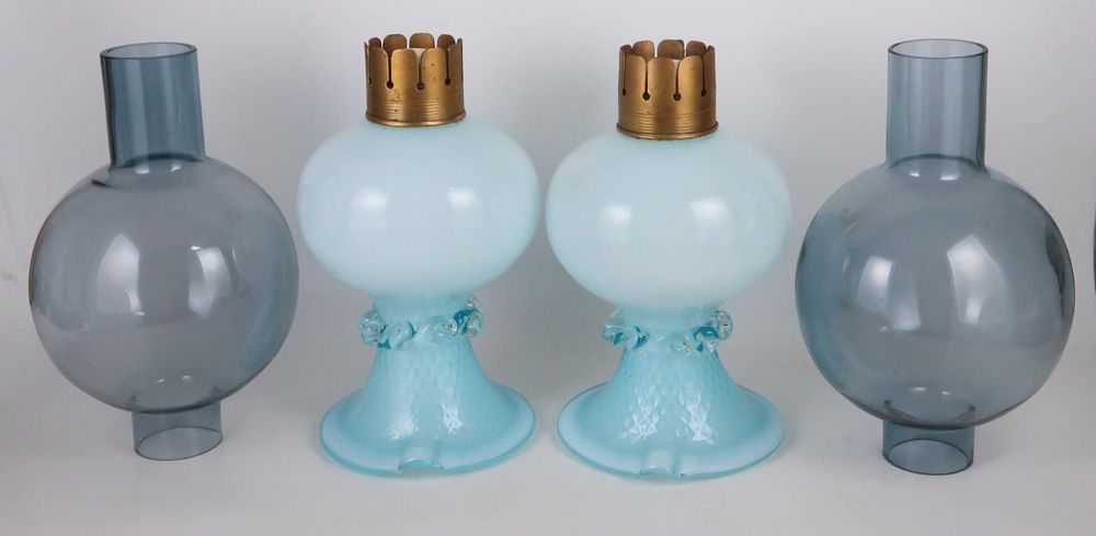 Par de candeeiros Art Deco Vidro Opalino