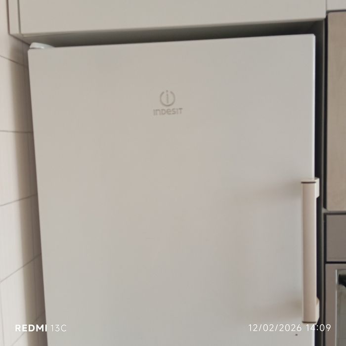 Frigorífico INDESIT