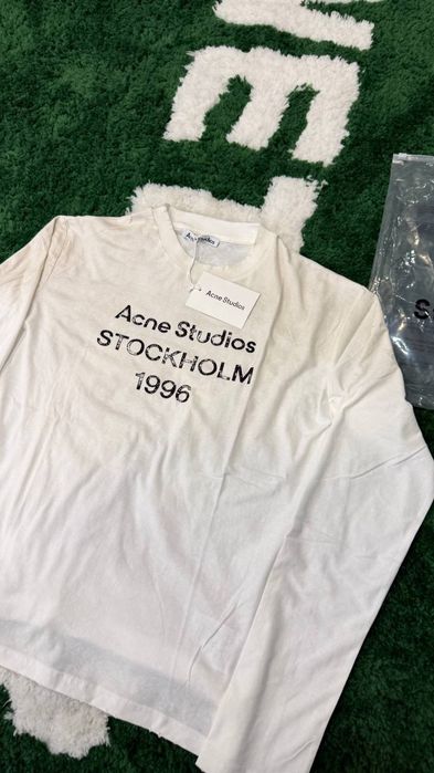 Продам Acne Studios long