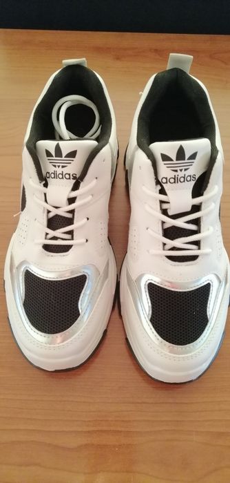 Adidas novas sapatilhas