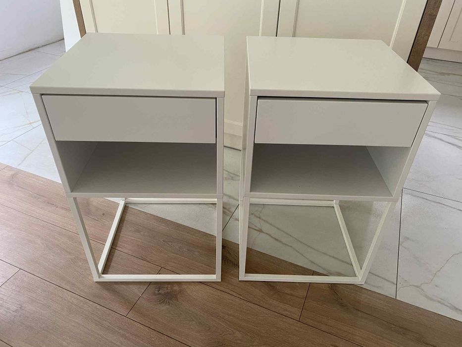 Szafki nocne IKEA vikhammer