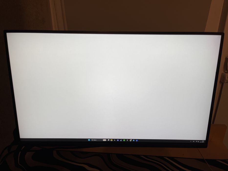 Монитор MSI MAG 275QF 27" 2K 180Hz з кронштейном