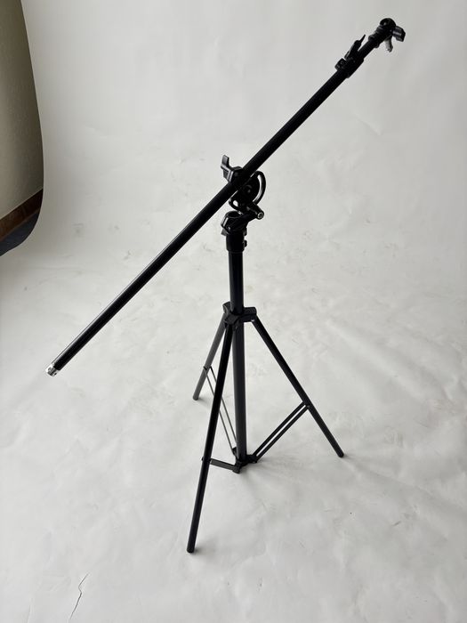 Стійка журавель для фотокамер та смартфонів