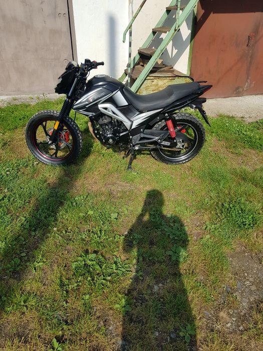 Продам  мот спарк сп200р 27