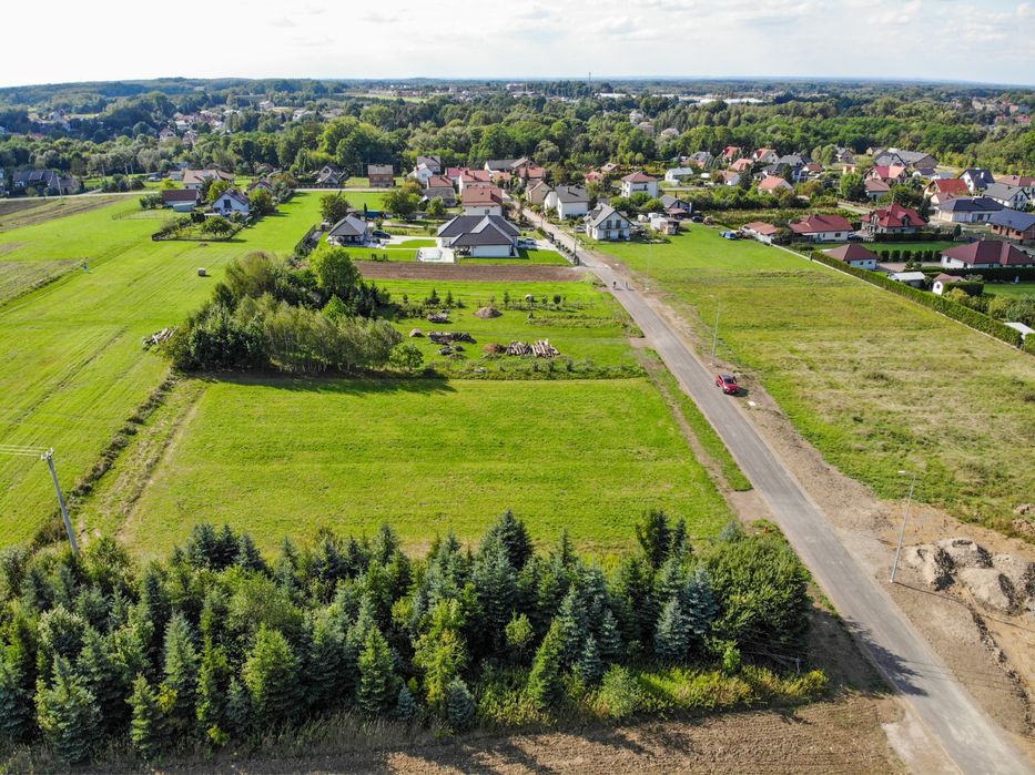 Działka budowlana 13 ar/ 26 ar -media-gaz-prąd-woda Dabrowa Tarnowska