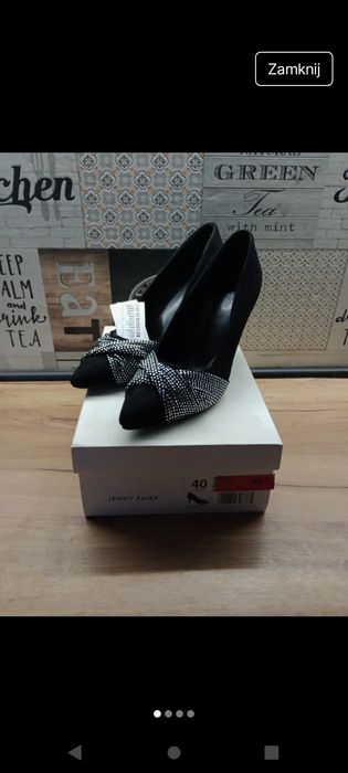 Nowe buty na szpilce 40