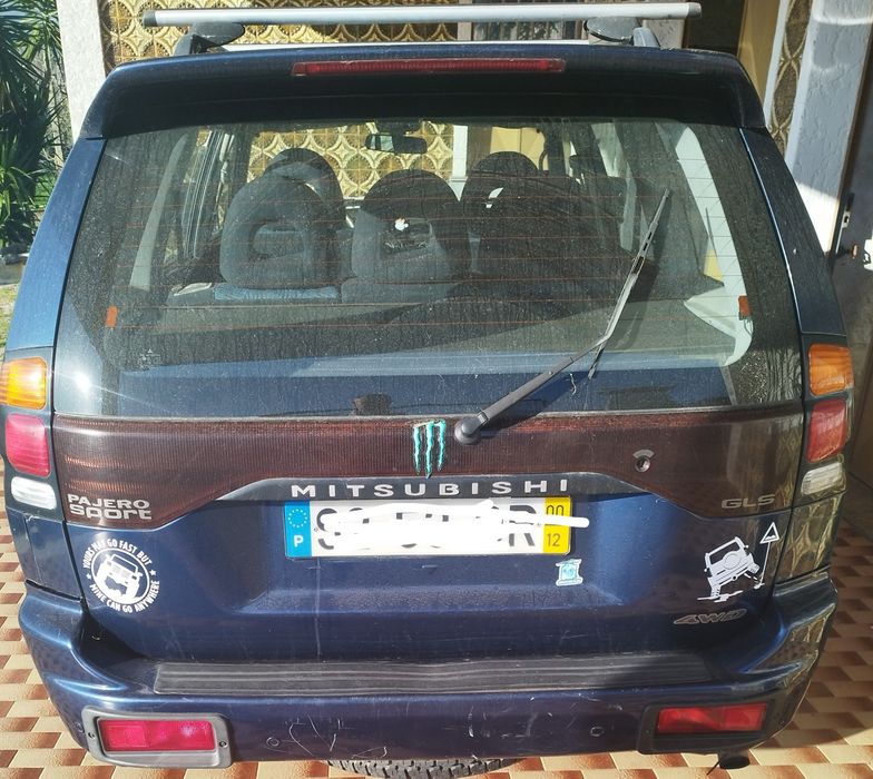 Mitsubishi pajero sport wagon