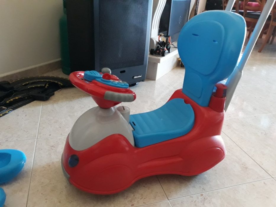 Carrinho / baloiço