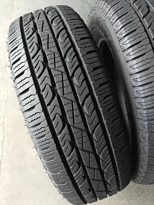 Шини літні R17 225 65 Nexen/Roadstone Roadian HTX як нові на джип