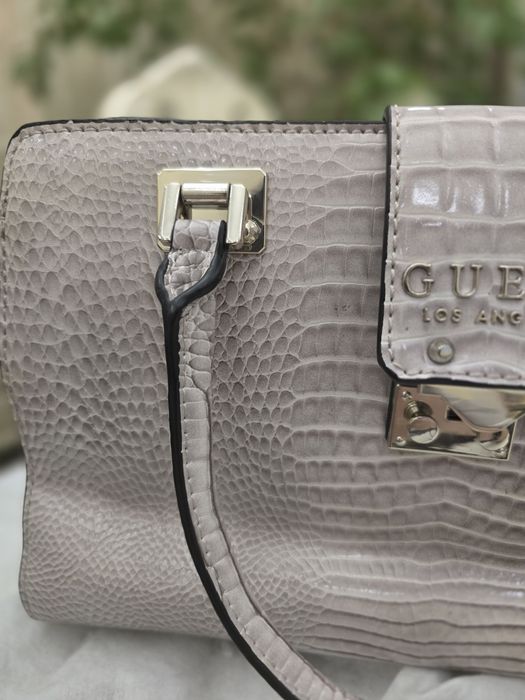 Сумка жіноча GUESS
