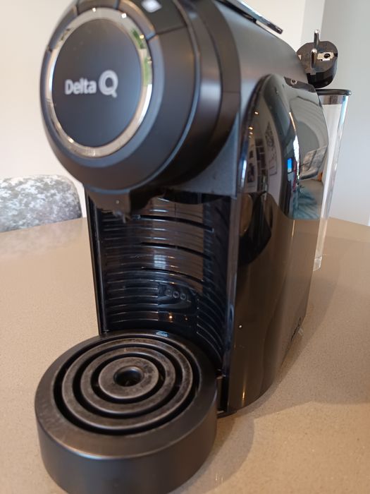 Máquina Café Delta Qool