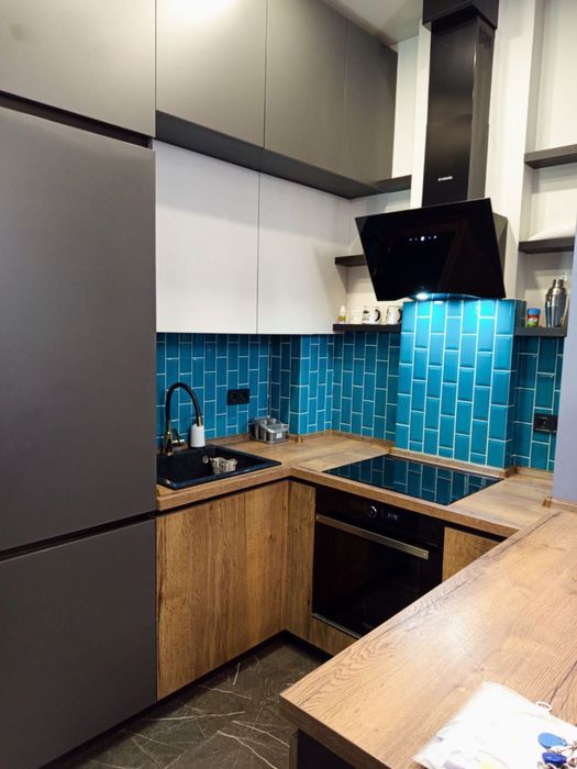 Сдам 1 комнатную квартиру в Клаб Марине/411 батарея