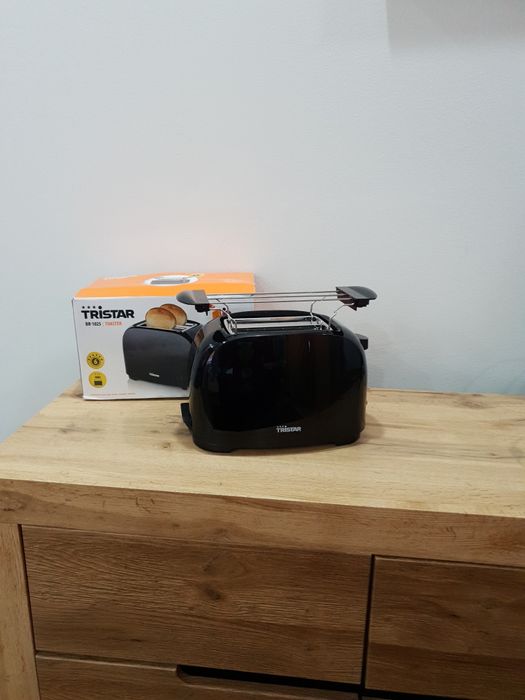Toster Tristar BR-1025 czarny 800W