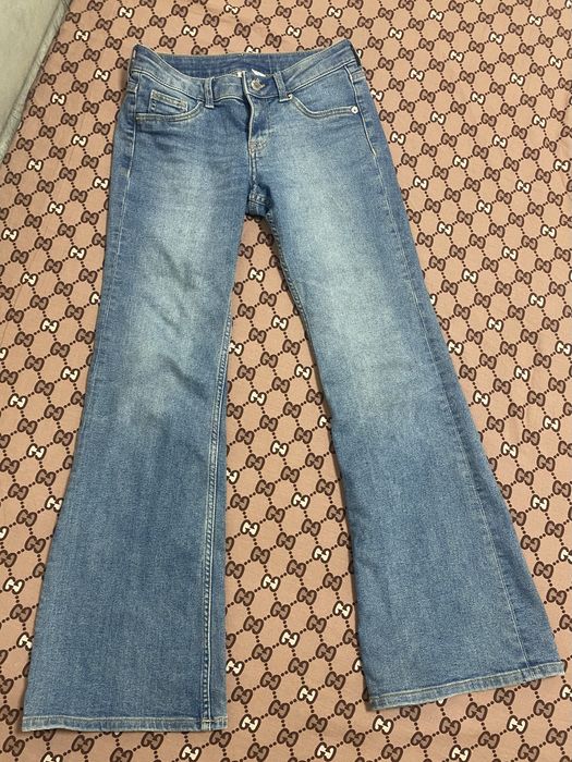 Джинсы клеш h&m 34