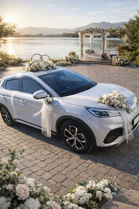 Авто на весілля почасово
